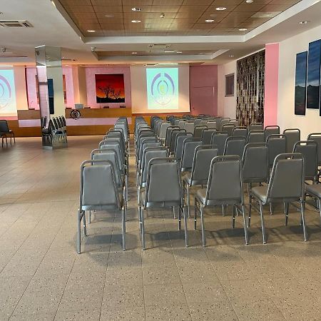Best Western Hotel Nettuno Brindisi Exterior photo