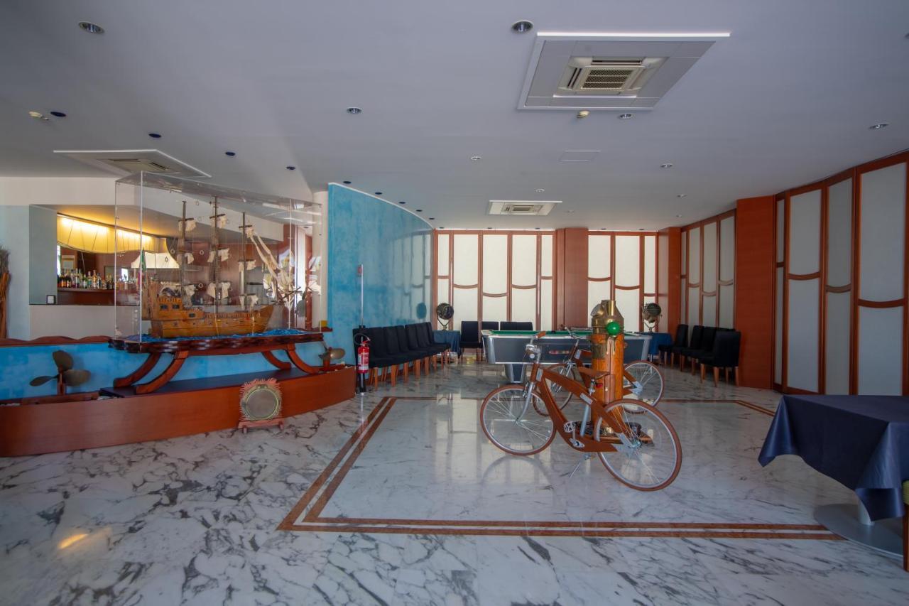 Best Western Hotel Nettuno Brindisi Exterior photo