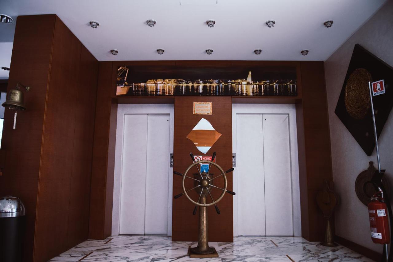 Best Western Hotel Nettuno Brindisi Exterior photo
