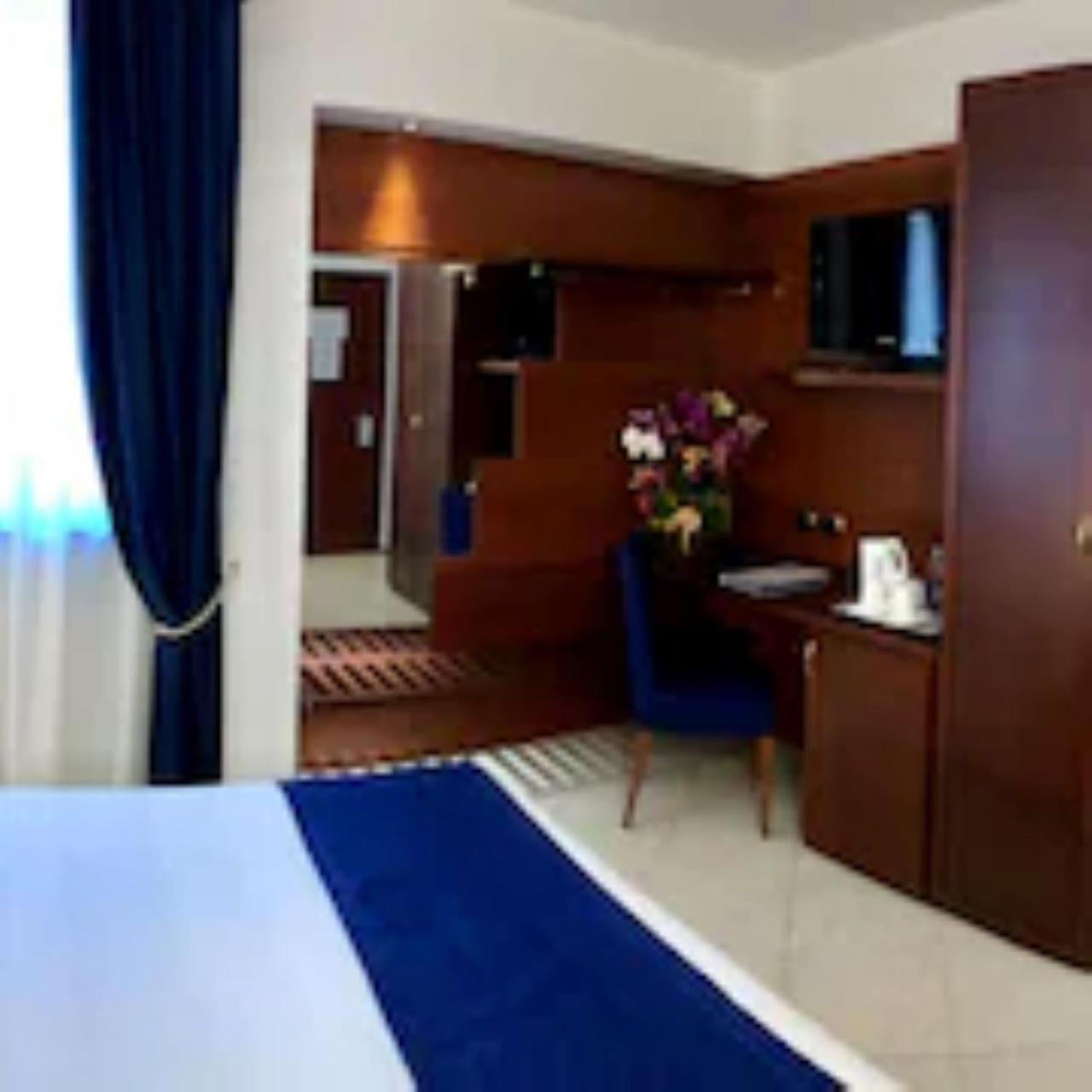 Best Western Hotel Nettuno Brindisi Exterior photo