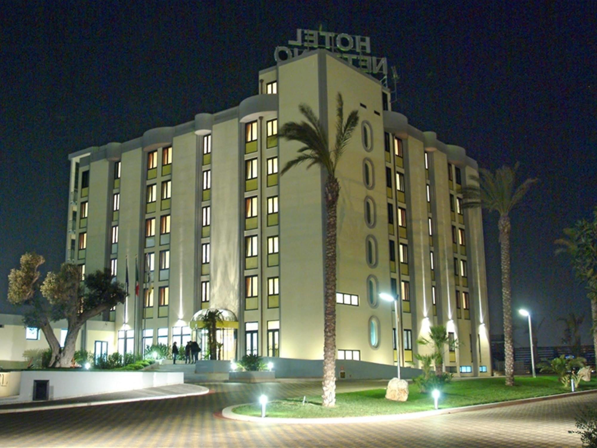 Best Western Hotel Nettuno Brindisi Exterior photo
